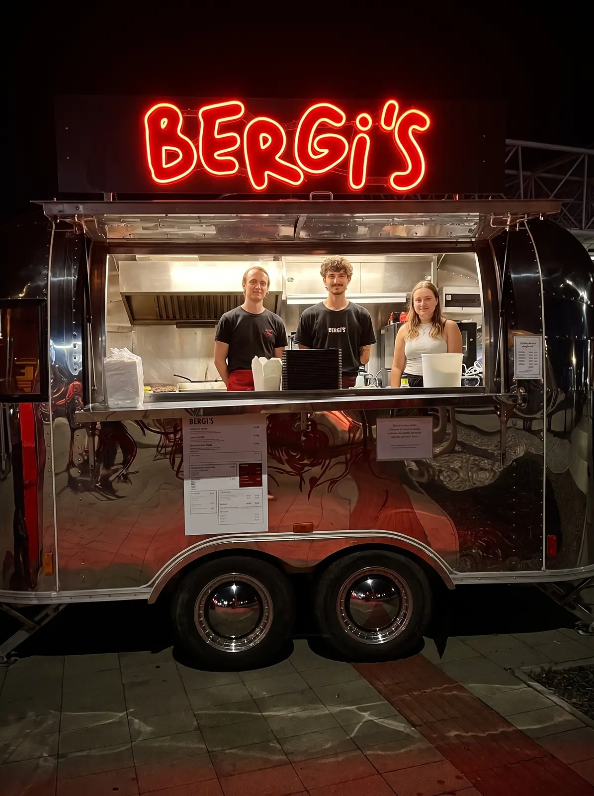 Neon Bergi’s – Projekt von Neonworld