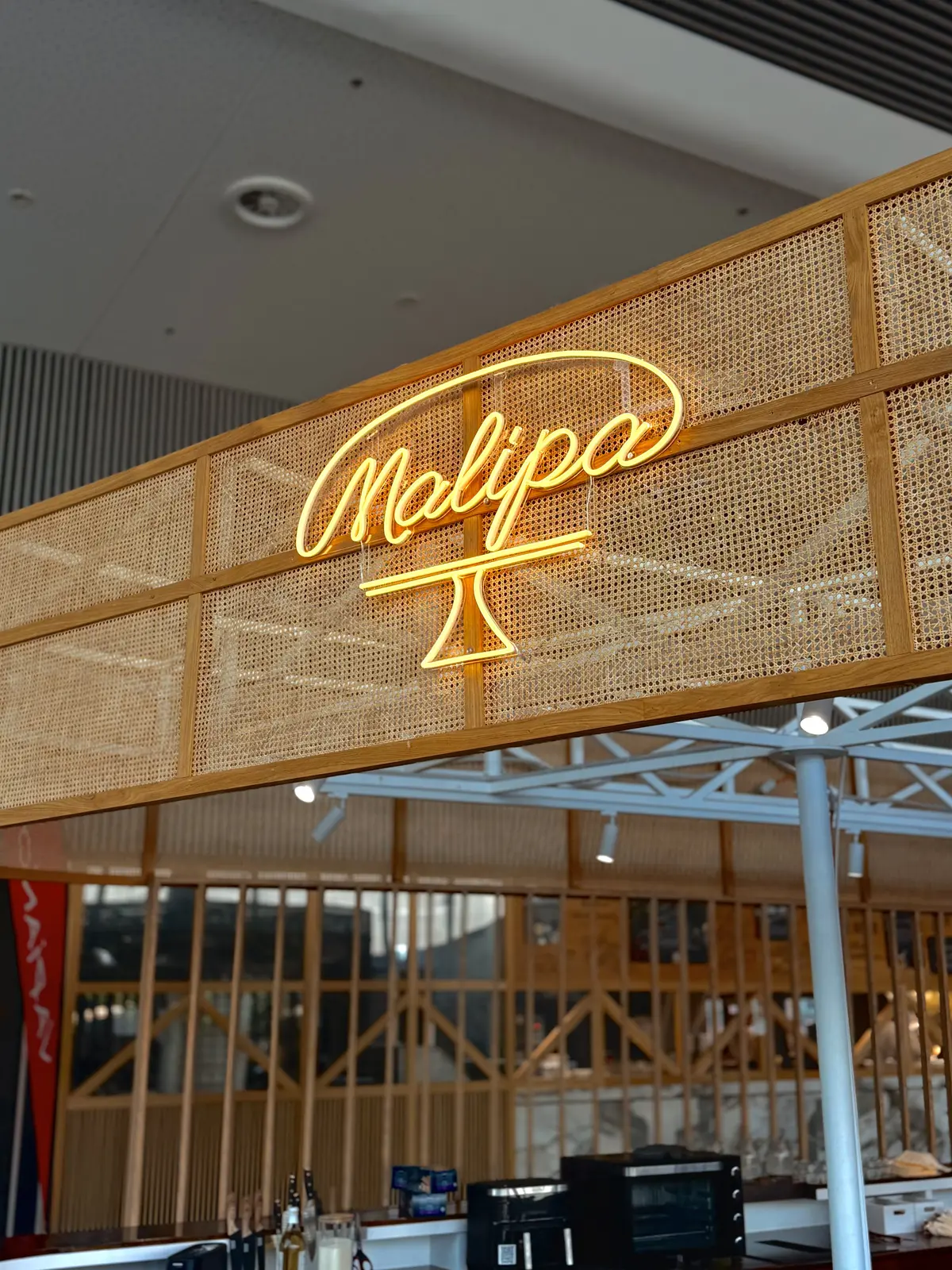 Neon Malipa – Projekt von Neonworld
