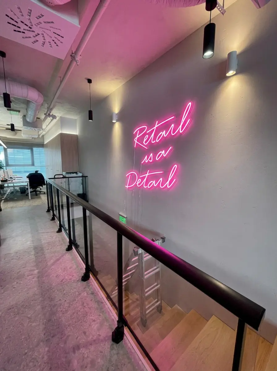 Neon Retail is a Detail – 4 – Projekt von Neonworld